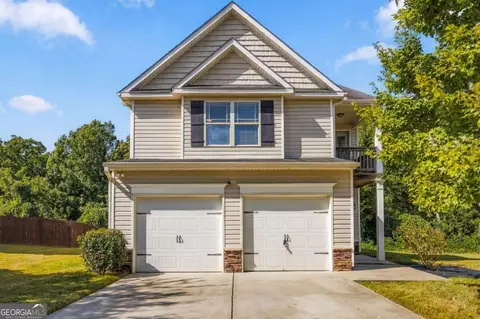 7113 Creeksong Dr, Douglasville, GA 30134