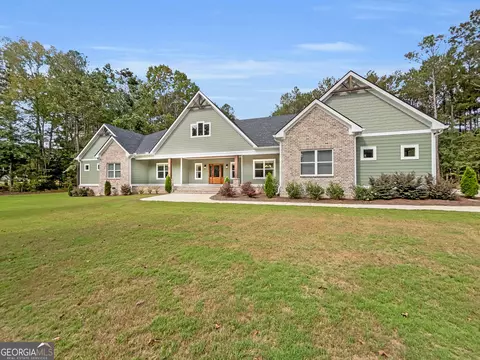 Exterior - 71 Spratlin Ct, Hull, GA 30646 photo 2 of 13