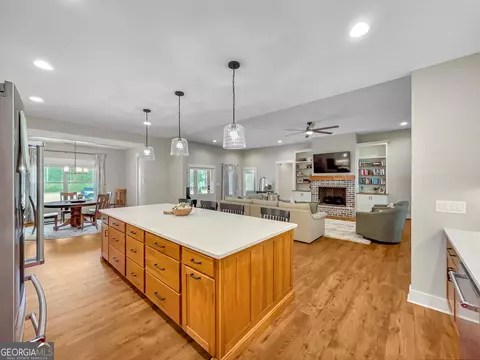 Kitchen - 71 Spratlin Ct, Hull, GA 30646 photo 5 of 5