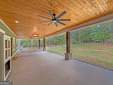 Exterior - 71 Spratlin Ct, Hull, GA 30646 photo 6 of 13