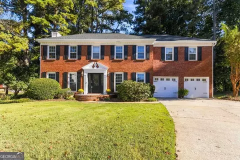 1390 Warrenton Hunt, Lawrenceville, GA 30043