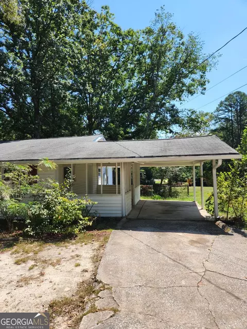 6068 Cooper St, Douglasville, GA 30134