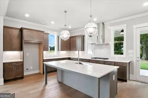 Kitchen - 95 Old Town Rd, Dacula, GA 30019 photo 3 of 5