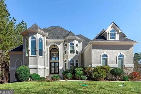 170 Longcreek Dr, Fayetteville, GA 30214