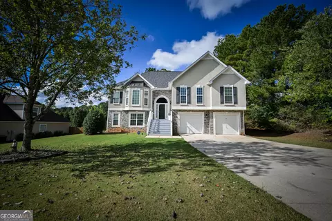 Exterior - 101 Bridgemill Dr, Hampton, GA 30228 photo 6 of 12