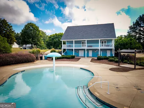 Exterior - 101 Bridgemill Dr, Hampton, GA 30228 photo 3 of 12