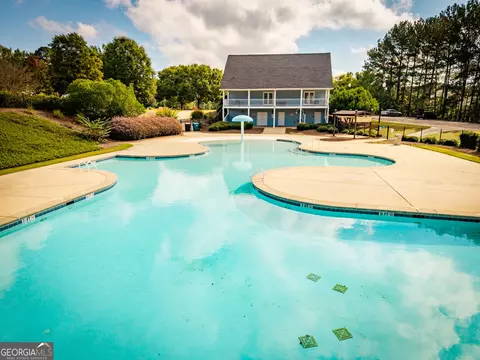 Exterior - 101 Bridgemill Dr, Hampton, GA 30228 photo 4 of 12