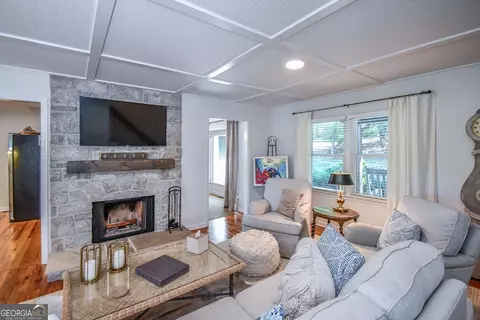 Living - 1207 Old River Rd, Cornelia, GA 30531 photo 1 of 4