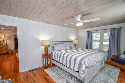 Bedroom - 1207 Old River Rd, Cornelia, GA 30531 photo 8 of 15