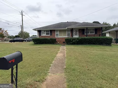 1013 Laurel St, Morrow, GA 30260 photo 1