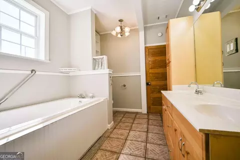 Bath - 45 Elm St, Covington, GA 30014 photo 3 of 3