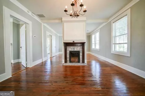 Living - 45 Elm St, Covington, GA 30014 photo 10 of 11