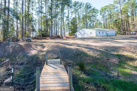 Exterior - 832 Ramblin Rd, Quitman, GA 31643 photo 5 of 9