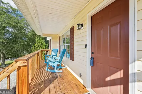 Exterior - 202 White Pine Ln, Temple, GA 30179 photo 1 of 6