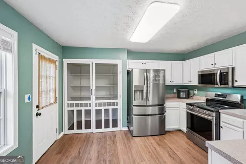 Kitchen - 202 White Pine Ln, Temple, GA 30179 photo 1 of 2