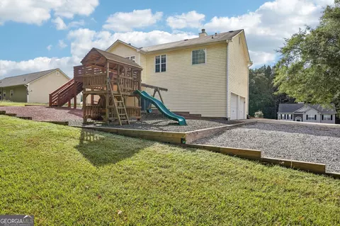 Exterior - 202 White Pine Ln, Temple, GA 30179 photo 5 of 6