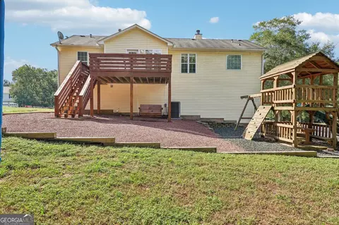 Exterior - 202 White Pine Ln, Temple, GA 30179 photo 6 of 6