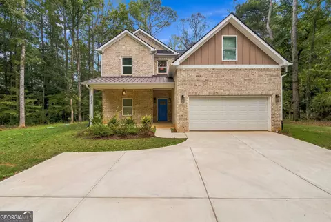 3902 Bouldercrest Rd, Ellenwood, GA 30294