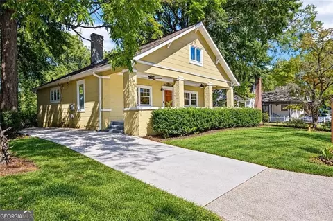 805 Holmes St NW, Atlanta, GA 30318