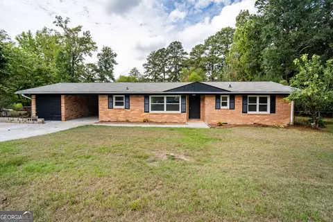 2438 Donald Ave, Macon, GA 31217