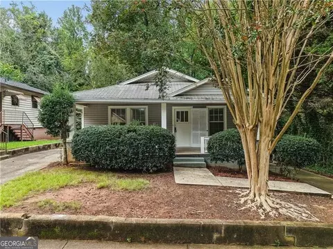1938 Linwood Ave, East Point, GA 30344