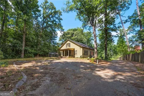 3740 Peachtree Dunwoody Rd NE, Atlanta, GA 30342