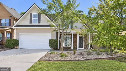 67 Village Park Dr, Newnan, GA 30265