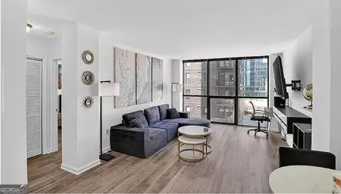 1280 W Peachtree St NW #2806, Atlanta, GA 30309