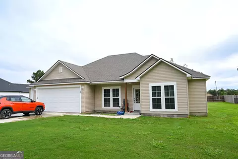 55 W Stanley Rd Ext, Ray City, GA 31645