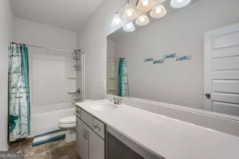 Bath - 77 Copeland Bnd, Jasper, GA 30143 photo 1 of 1