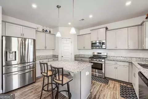 Kitchen - 77 Copeland Bnd, Jasper, GA 30143 photo 1 of 2