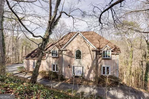5105 Jett Forest Trl NW, Atlanta, GA 30327
