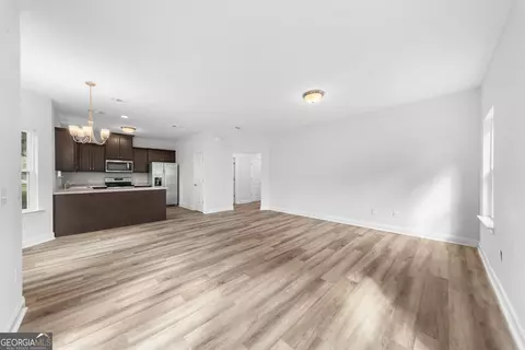 Living - 149 Vandiver Rd, Allenhurst, GA 31301 photo 3 of 3