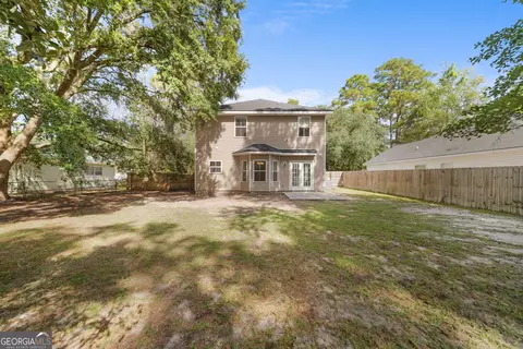 Exterior - 149 Vandiver Rd, Allenhurst, GA 31301 photo 2 of 4