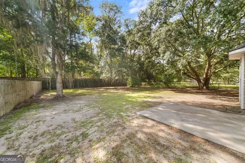 Exterior - 149 Vandiver Rd, Allenhurst, GA 31301 photo 3 of 4
