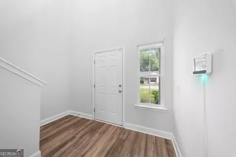 Entry Way - 149 Vandiver Rd, Allenhurst, GA 31301 photo 1 of 4