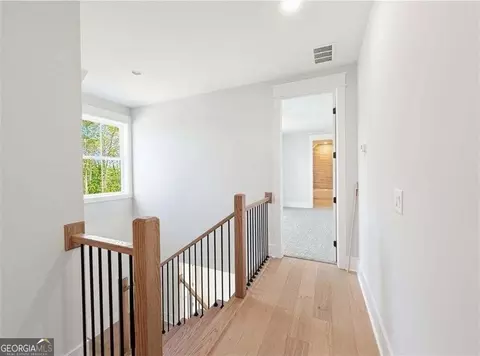 Entry Way - 141 Palisade Dr, Rydal, GA 30171 photo 11 of 13