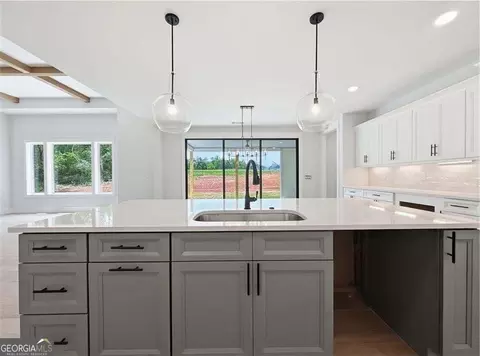 Kitchen - 141 Palisade Dr, Rydal, GA 30171 photo 3 of 4