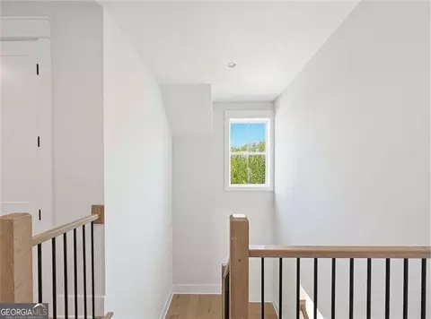 Entry Way - 141 Palisade Dr, Rydal, GA 30171 photo 10 of 13