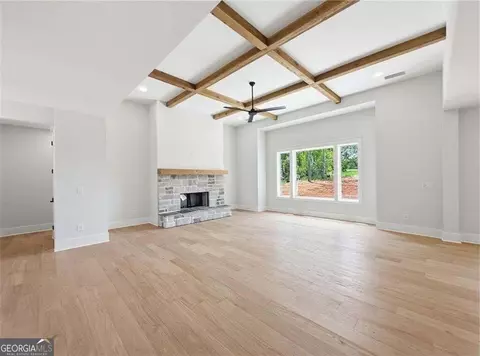 Living - 141 Palisade Dr, Rydal, GA 30171 photo 3 of 5