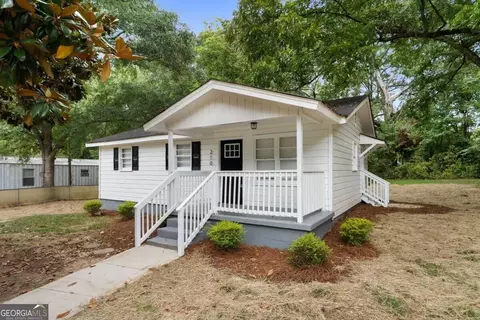 210 Douglas St, Monroe, GA 30655