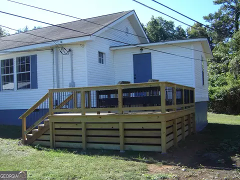Exterior - 1703 E 3rd Ct, Lanett, AL 36863 photo 7 of 10