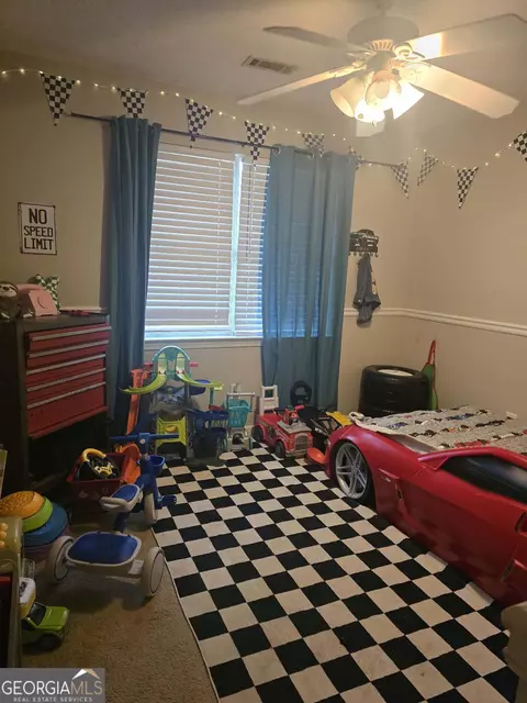 Bedroom - 70 Arnold Rd, Hampton, GA 30228 photo 2 of 3