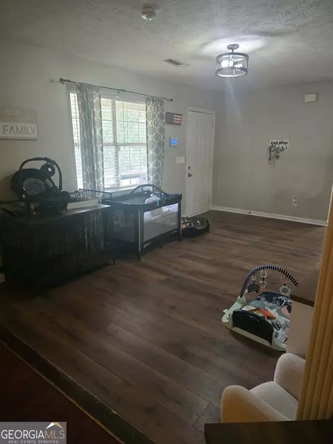 Entry Way - 70 Arnold Rd, Hampton, GA 30228 photo 3 of 4