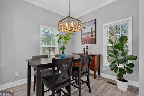 Dining - 520 Jefferson St, Lagrange, GA 30240 photo 2 of 3