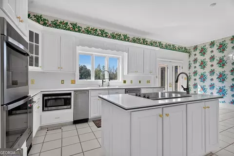 219 Lovic Davis Rd, Lagrange, GA 30240 photo 6