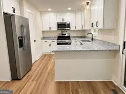 Kitchen - 4288 Centennial Trl, Duluth, GA 30096 photo 2 of 2