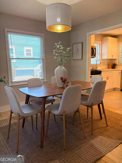Dining - 3014 E Point St, Atlanta, GA 30344 photo 2 of 2