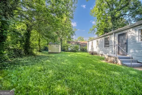 Exterior - 3014 E Point St, Atlanta, GA 30344 photo 8 of 9
