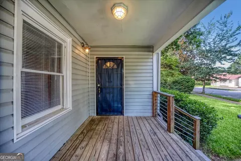 Exterior - 3014 E Point St, Atlanta, GA 30344 photo 4 of 9